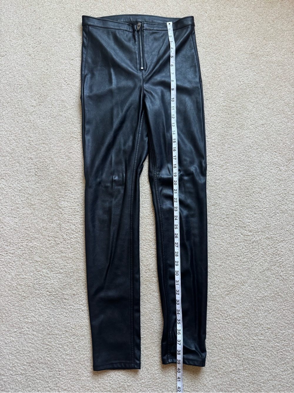 H&M Black Faux Leather High Rise Front Zip Leggings Skinny Pants - Picture 5 of 8
